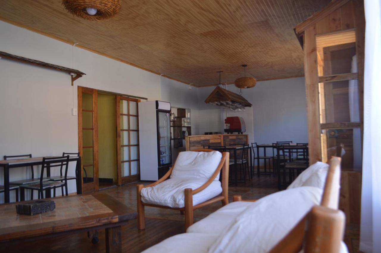 Hostal Y Cabanas Vientos Del Sur Puerto Ingeniero Ibanez Esterno foto