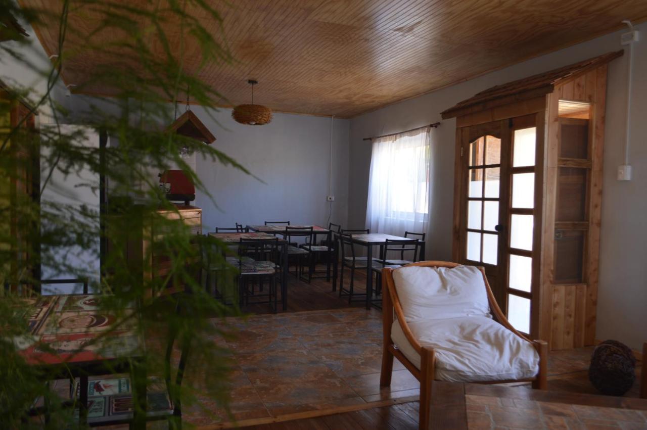 Hostal Y Cabanas Vientos Del Sur Puerto Ingeniero Ibanez Esterno foto